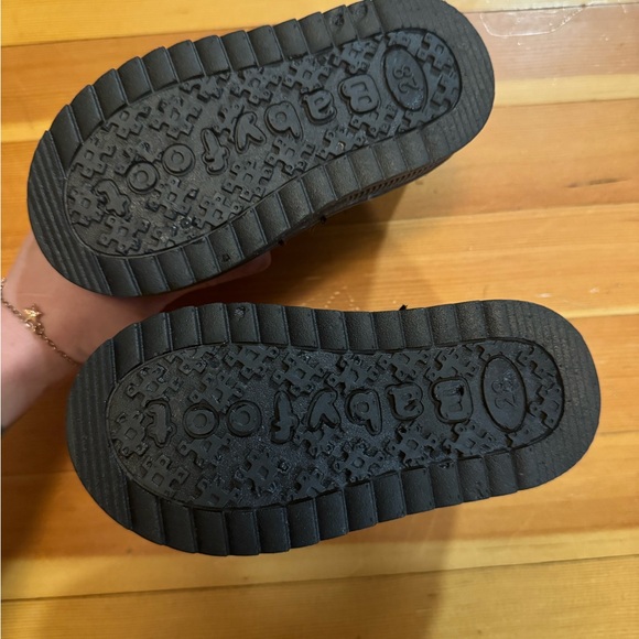 Baby Ugg Style Boots Size NEW - Picture 2 of 8